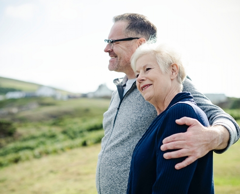 estate planning advice for retired people, peaceful retired couple